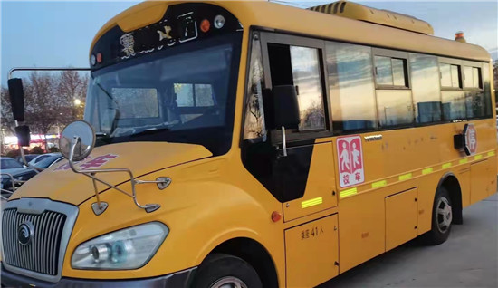 二手幼兒園校車(chē)轉(zhuǎn)讓