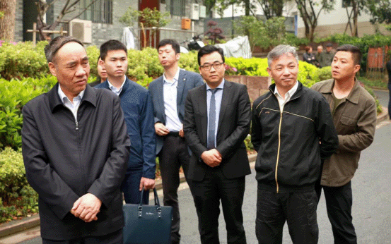 【動(dòng)態(tài)新聞】全國政協(xié)副主席一行視察白沙泉并購金融街區(qū)并蒞臨天堂硅谷