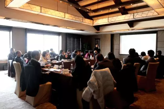 【公司動(dòng)態(tài)】努力奮斗,創(chuàng)造幸福 ——天堂硅谷2017年終總結(jié)大會(huì)圓滿舉行 【公司動(dòng)態(tài)】努力奮斗,創(chuàng)造幸福 ——天堂硅谷2017年終總結(jié)大會(huì)圓滿舉行